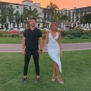 Amazing WHITE DRESS!!